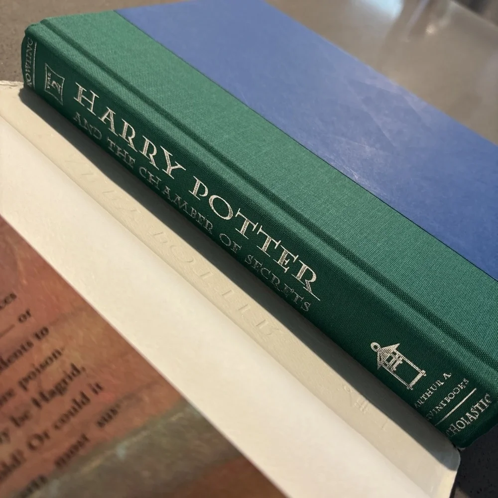 Harry Potter and the Chamber of Secrets J. K. Rowling (1st‎ Edition/First Print)